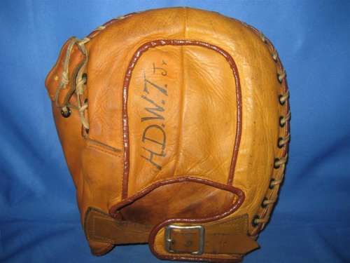 Lewis Fonseca JC Higgins 1664 Back